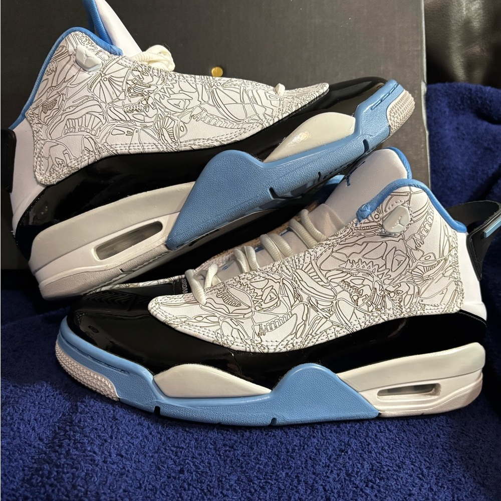 Men’s Jordan Dub Zero UNC